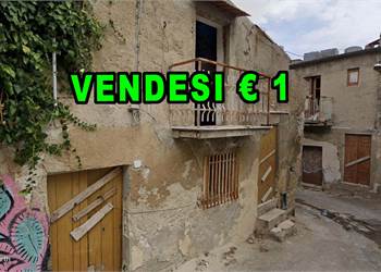 Einfamilienhaus zu Verkauf in Favara