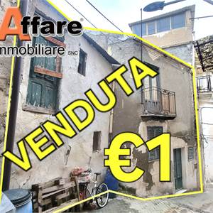 Casa singola In Vendita a Campofranco