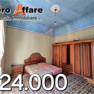 Town House в продажа для Canicattì