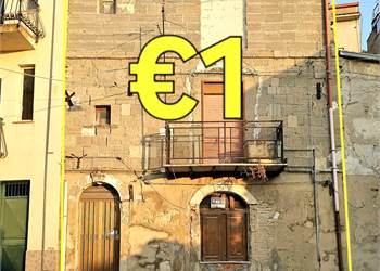 Einfamilienhaus zu Verkauf in Campofranco