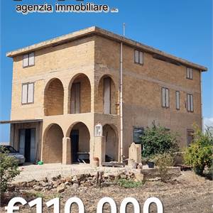 House of Character for Sale in Favara