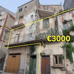 4-Zimmer-Wohnung oder mehr zu Verkauf in Sutera
