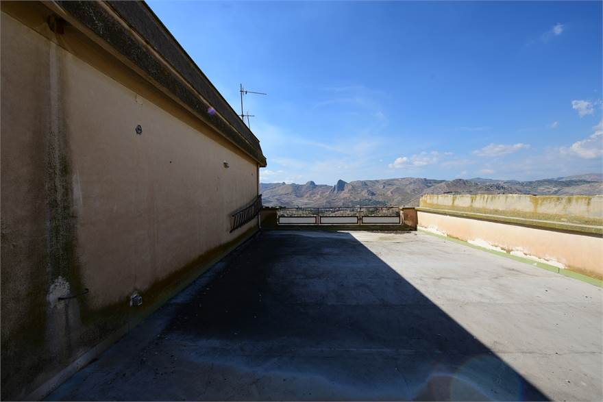 Photo 107
