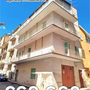 Town House в продажа для Favara